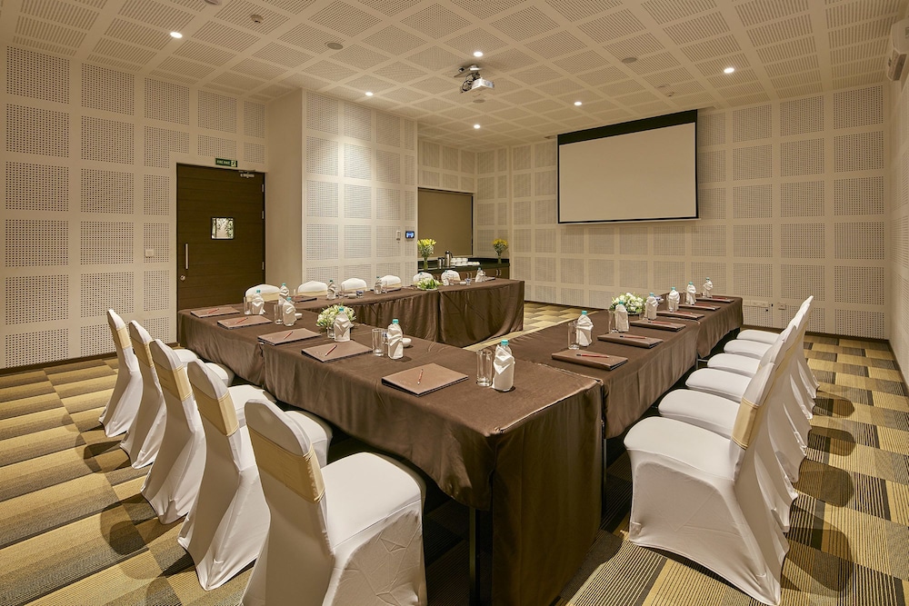 Signature Club Resort 35/46