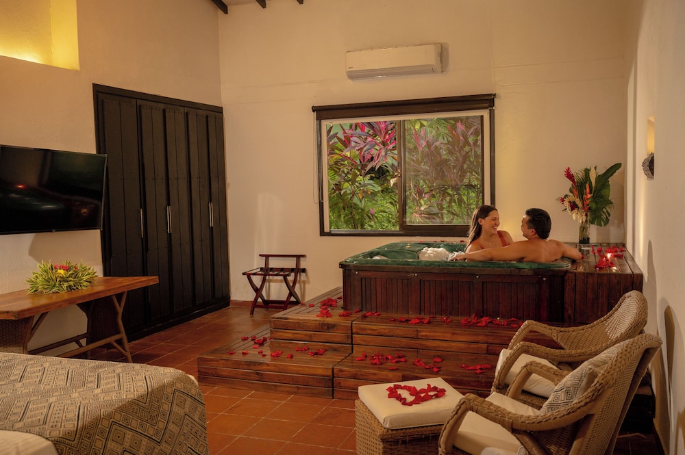Kantawa Hotel Spa 48/70
