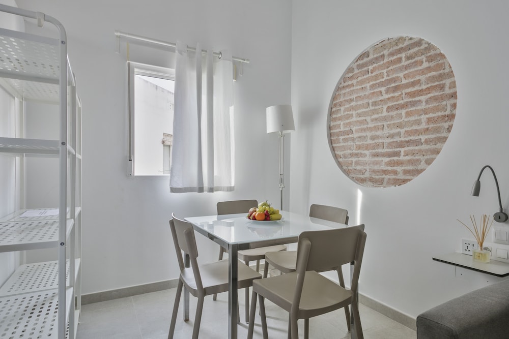 Stay Together Barcelona Apartments 34/50
