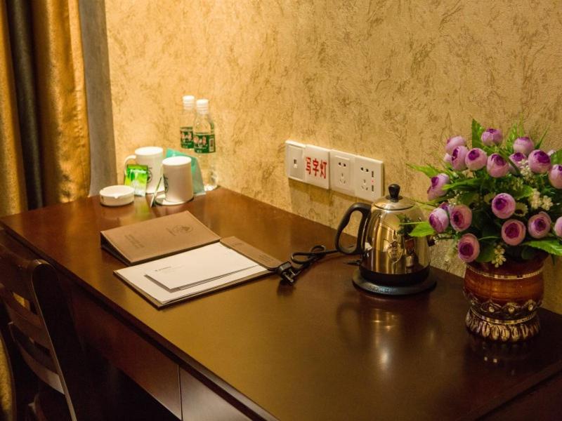 GreenTree Inn Zaozhuang Shanting JinkeGuoji Yijiaren Hotel 9/59