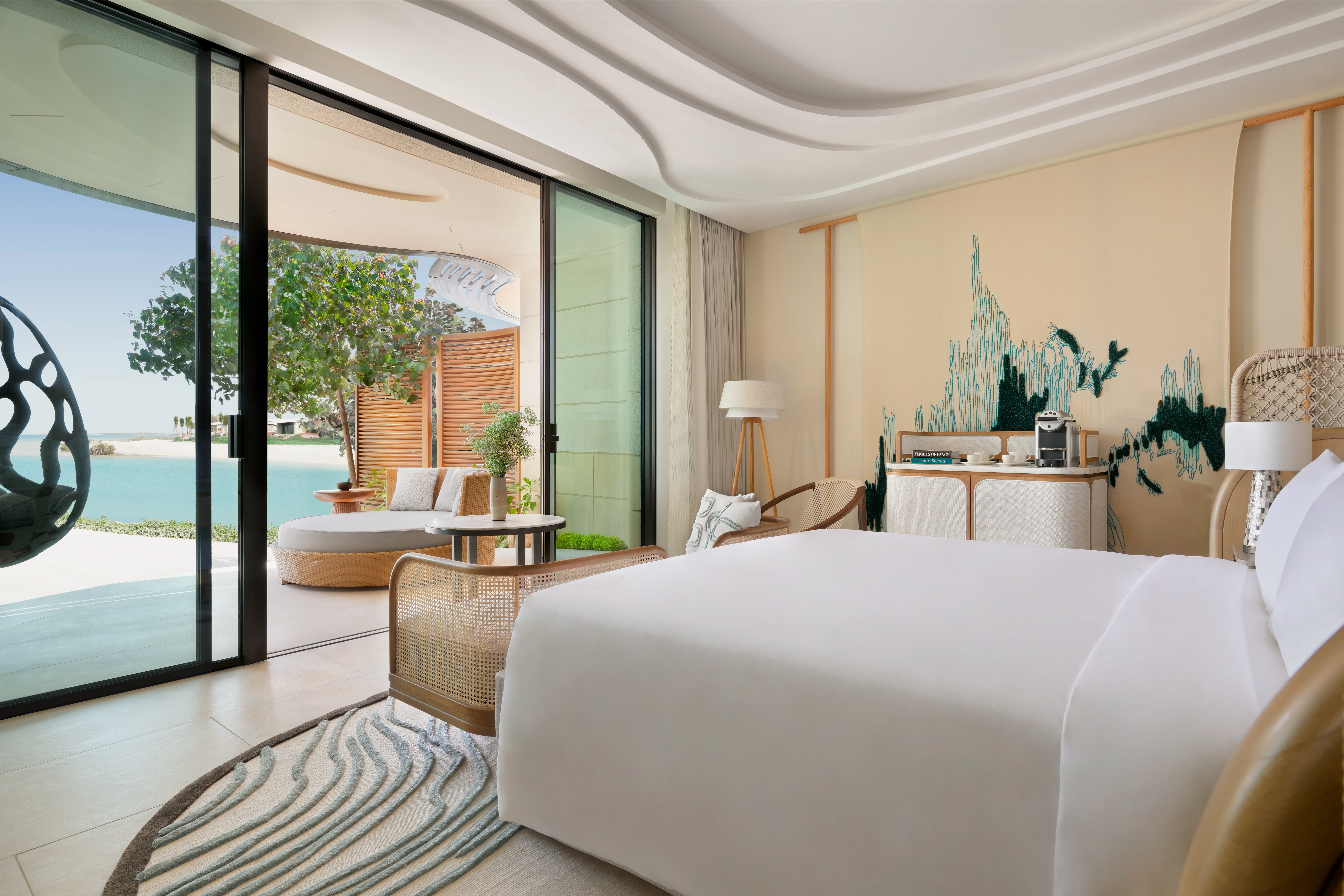 Classic, King Bed, Lagoon View