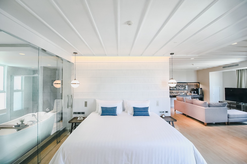 Syn Boutique Hotel 20/70