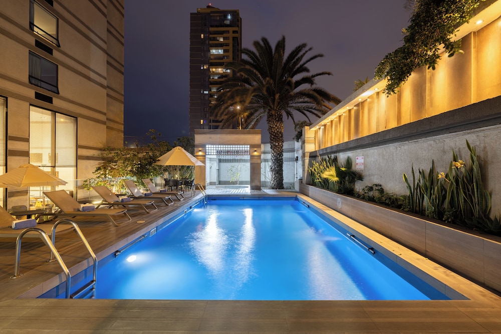 swimming pool spa