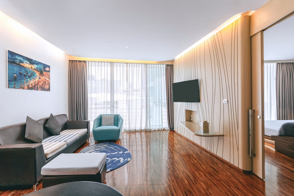 Hotel Baraquda Heeton Pattaya by Compass Hospitality 33/50