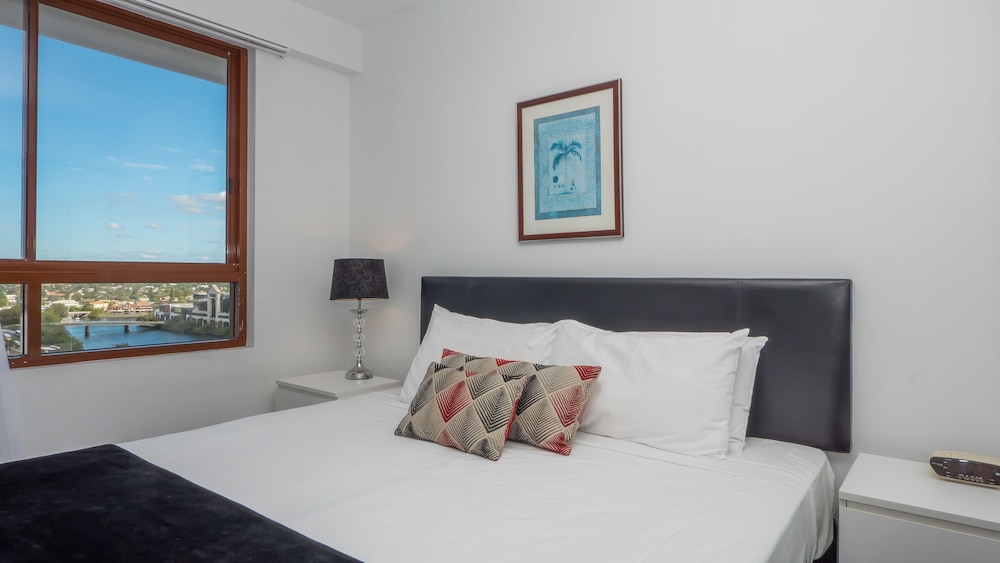 2 BEDROOMS, SUB, PENTHOUSE, APARTMENT