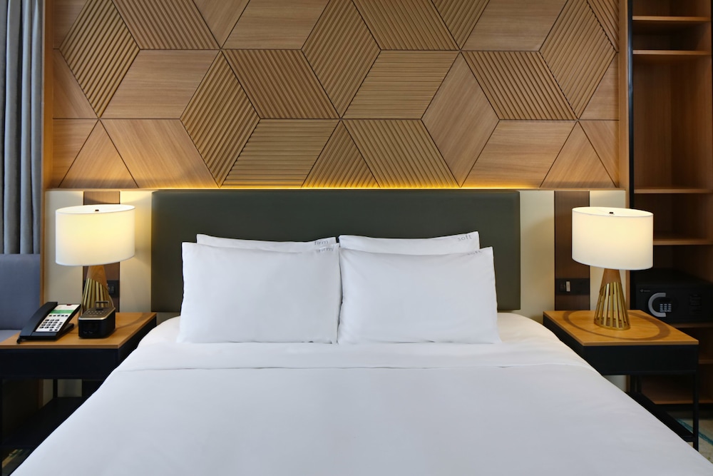 Holiday Inn CEBU CITY 21/69