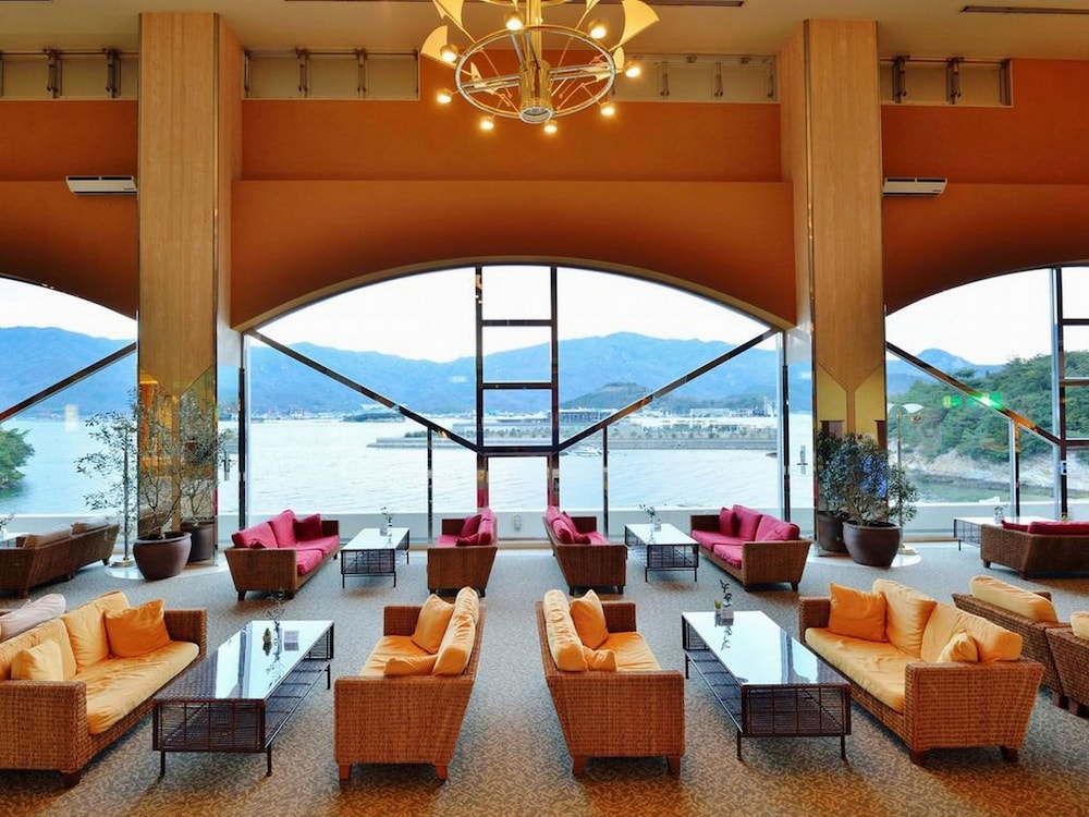 BAY RESORT HOTEL SHODOSHIMA 61/68