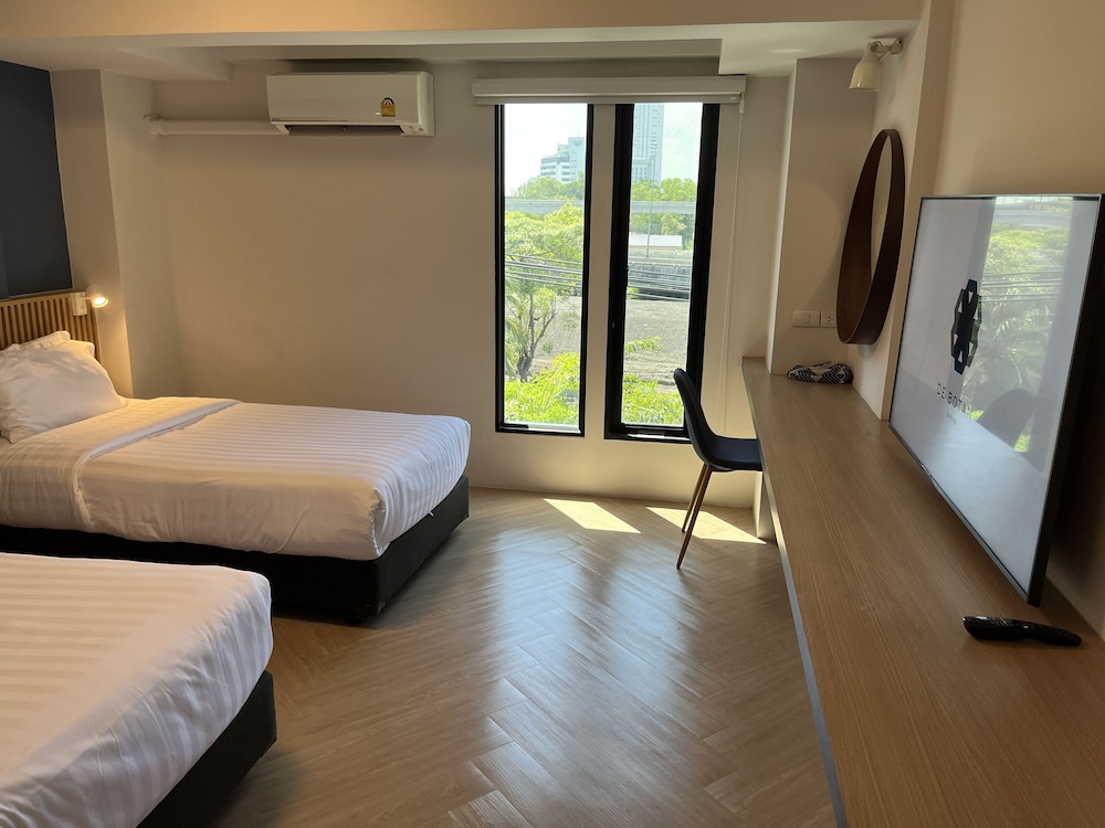 De Botan Bangna Hotel 9/33
