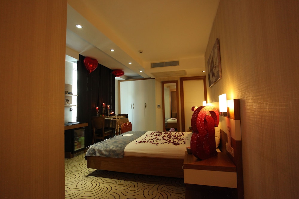 Dies Hotel 30/62