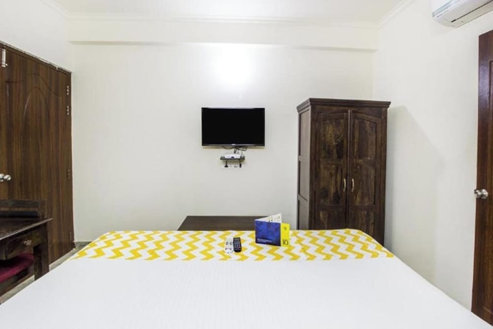 Fabhotel Dior Pink City 26/40