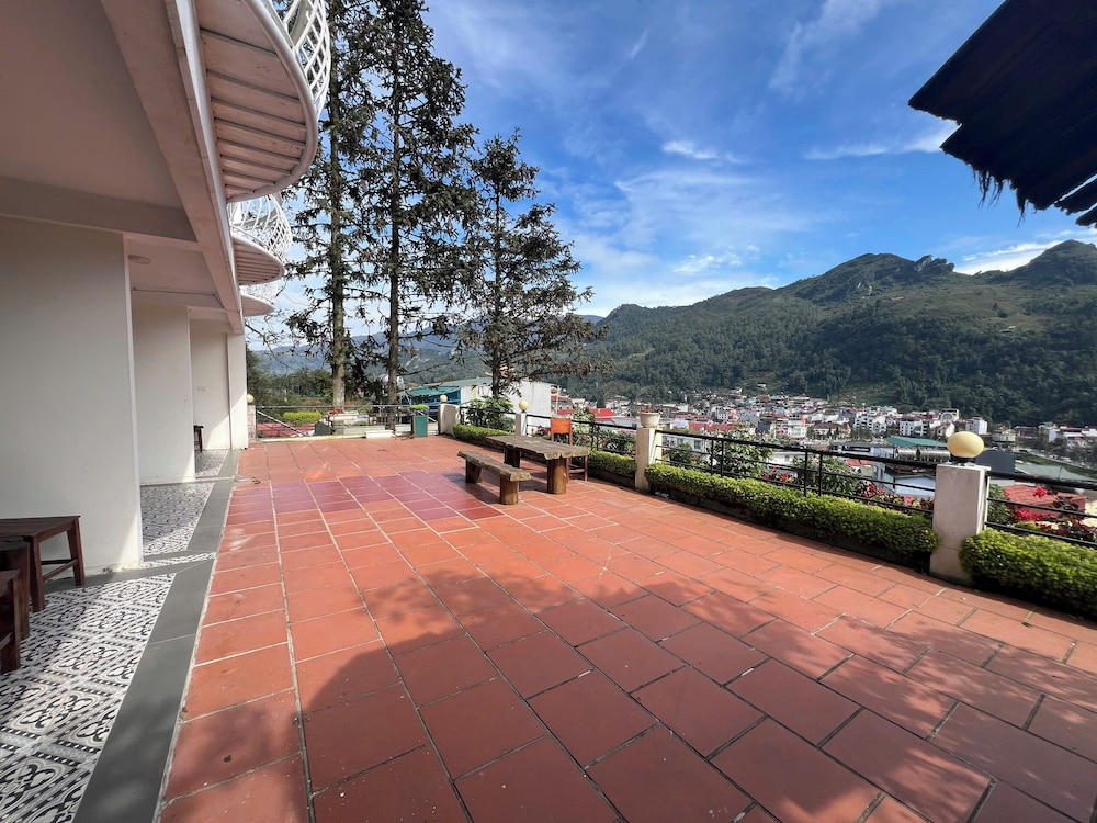 Sapa Village Hotel 48/68