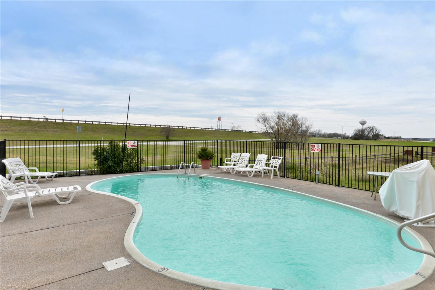 Americas Best Value Inn Schulenburg 25/26