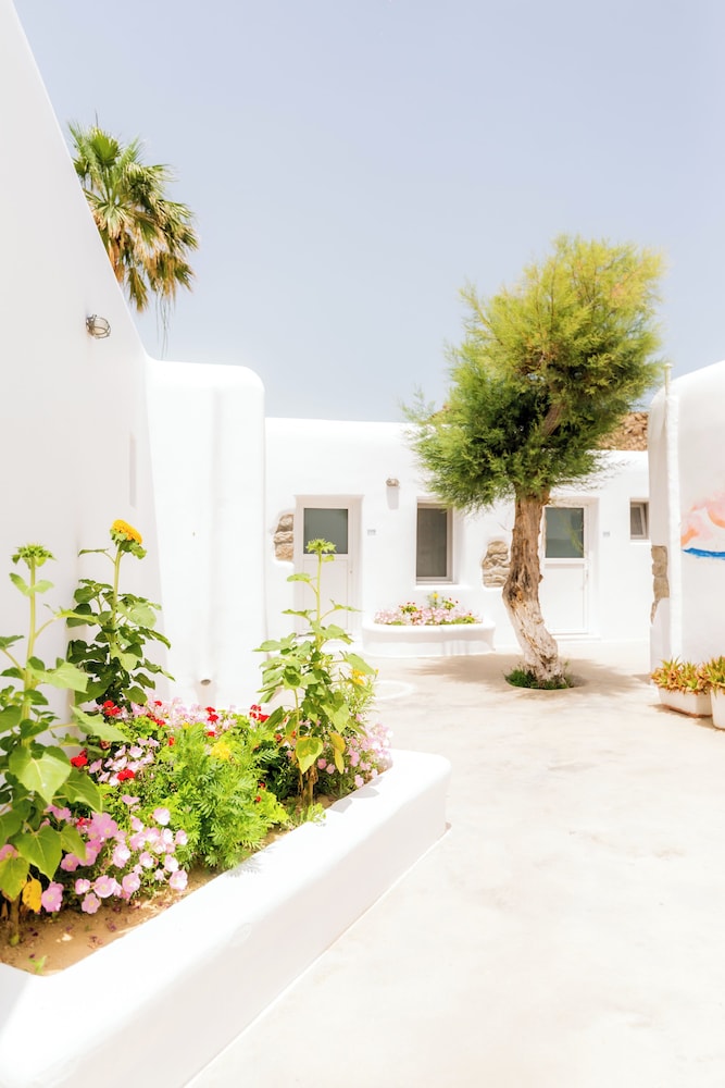 Paradise Beach Resort - Adults Only 5/69