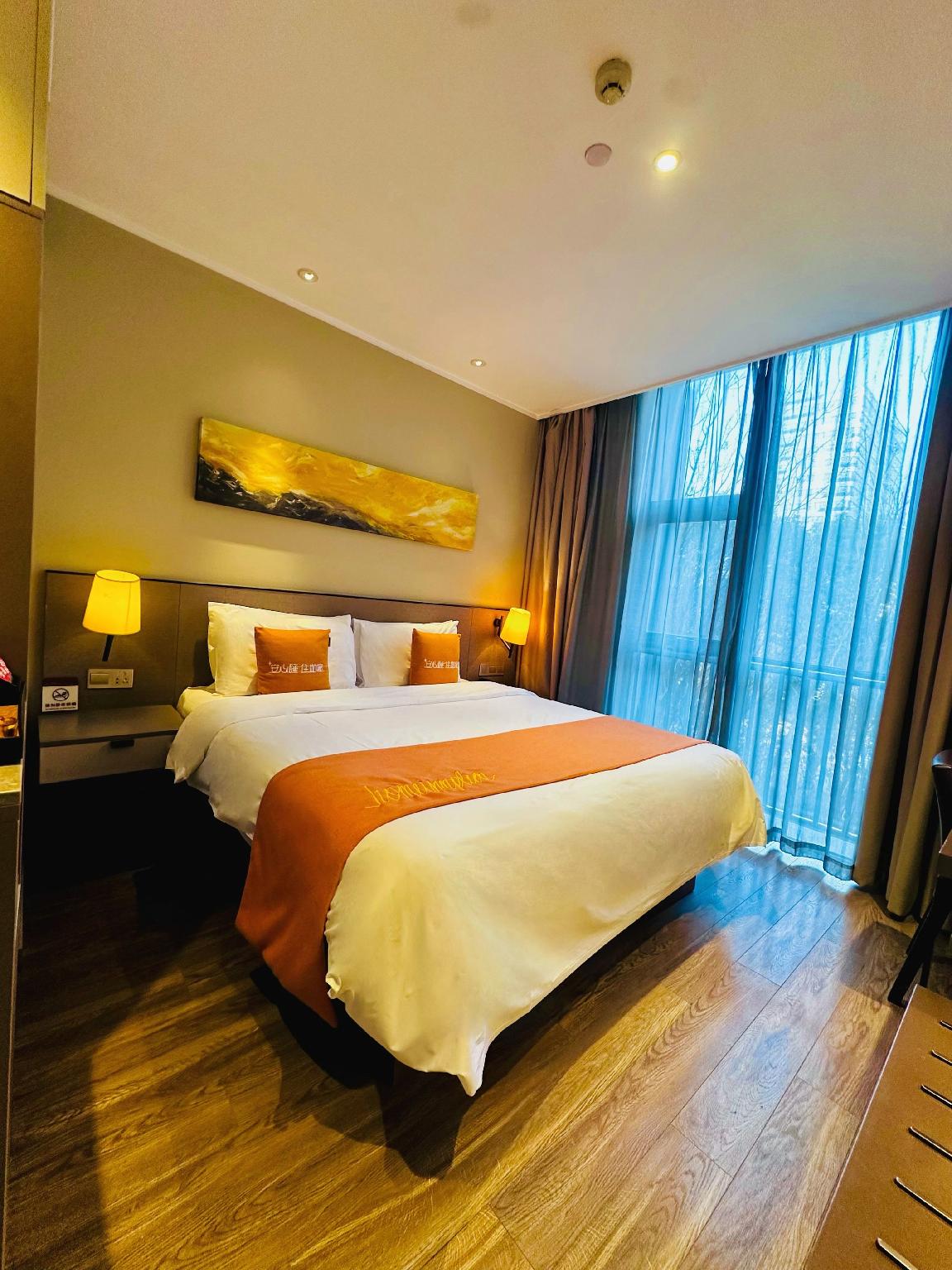 Homeinn Plus (Suzhou Fenhu Luxin Avenue) 15/39