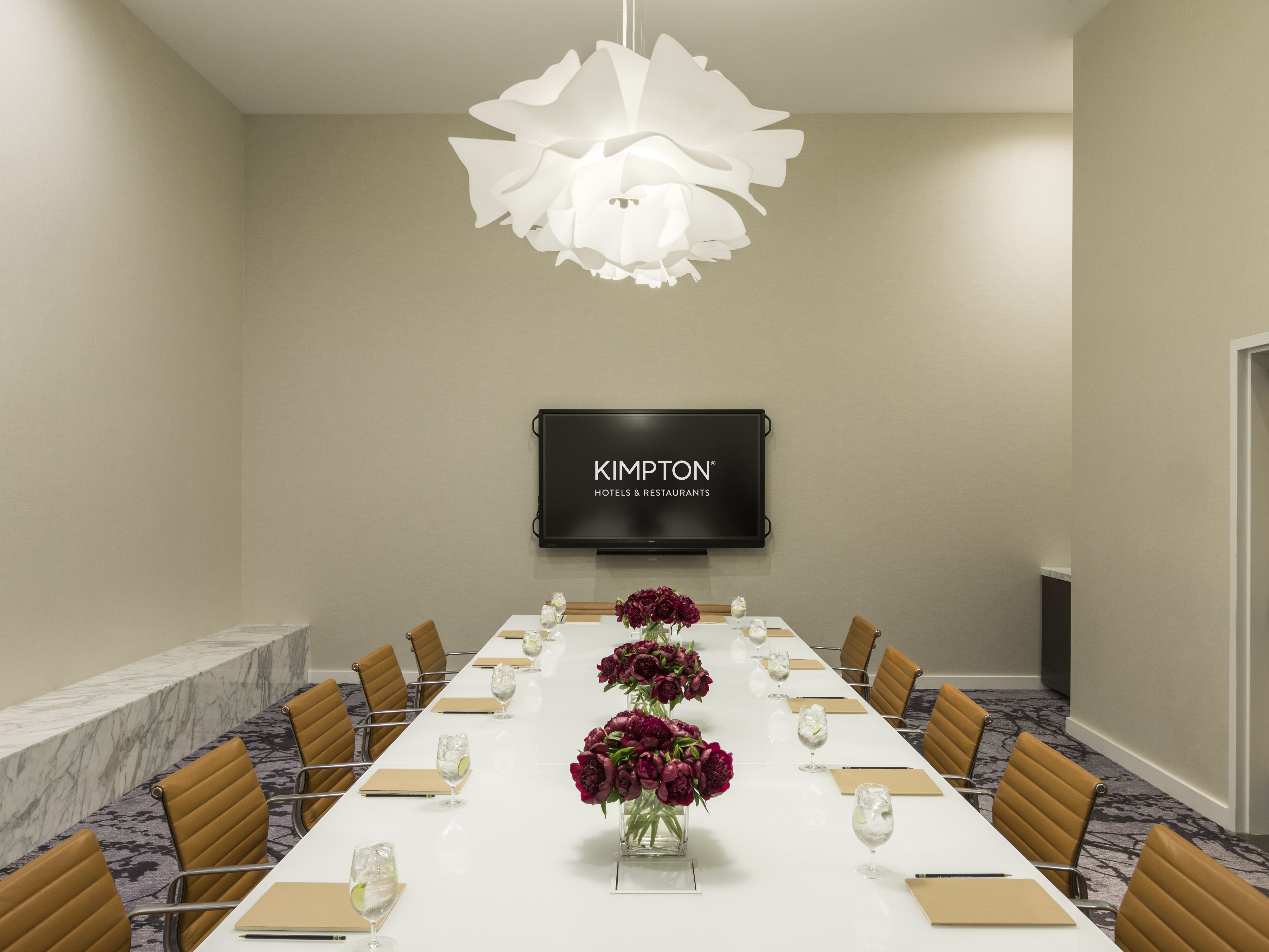 KIMPTON EVERLY HOTEL 73/80