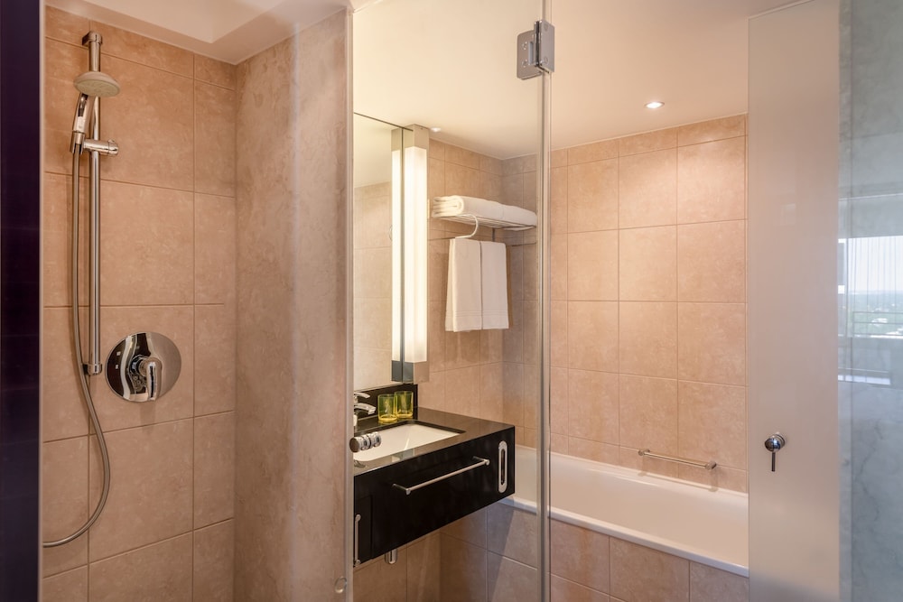 Four Points by Sheraton Munich Arabellapark 12/28