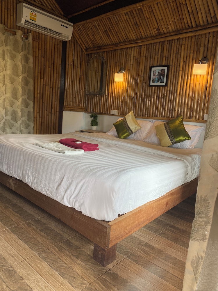 Majestic Sea View Resort 14/50