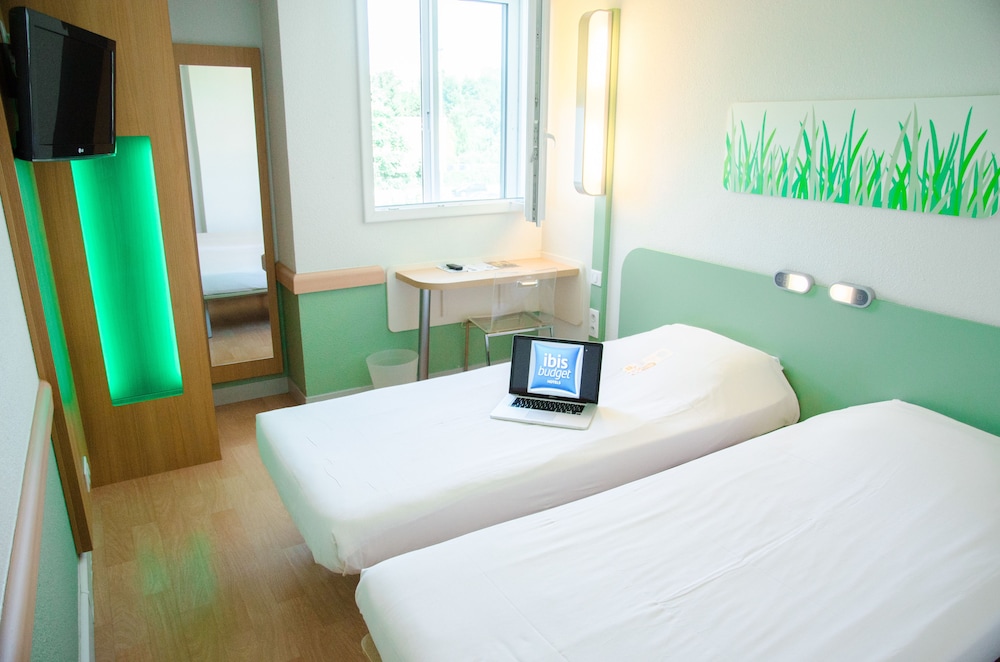 IBIS BUDGET AEROPORT LE BOURGET GARONOR 14/41