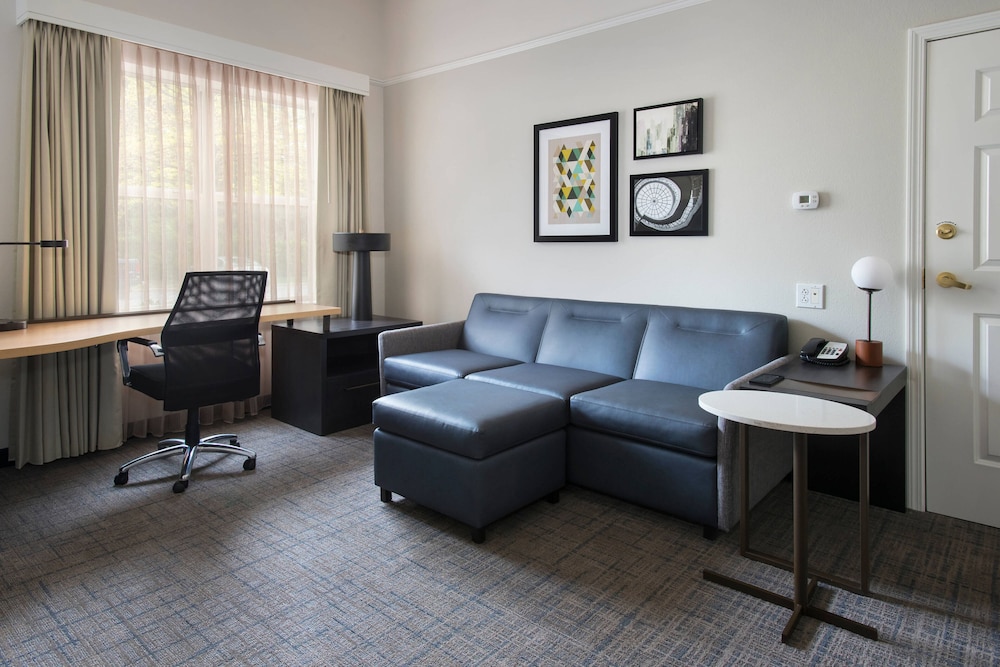 RESIDENCE INN BY MARRIOTT - SILVER SPRING 21/32