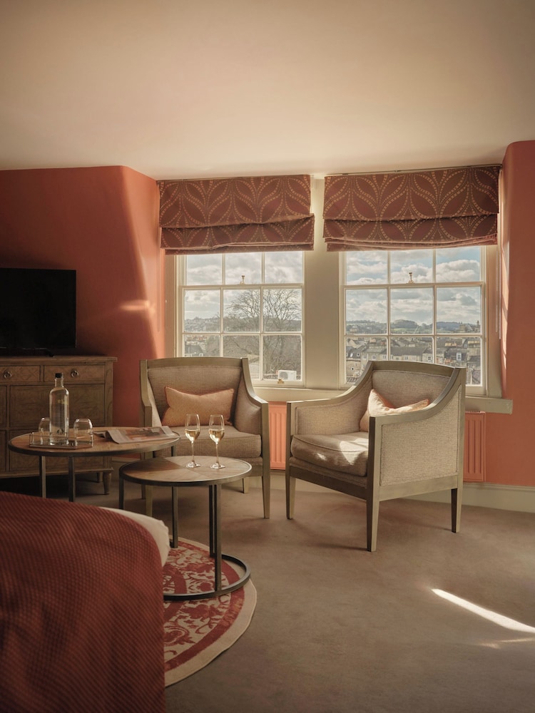 The Queensberry Hotel 44/74