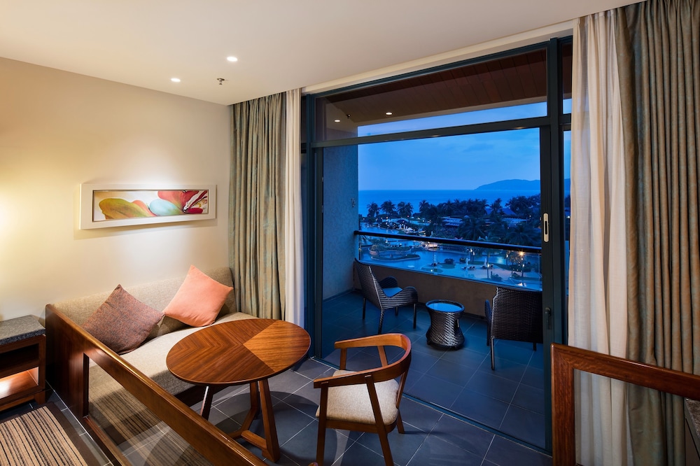 Hilton Sanya Yalong Bay Resort Spa 40/75