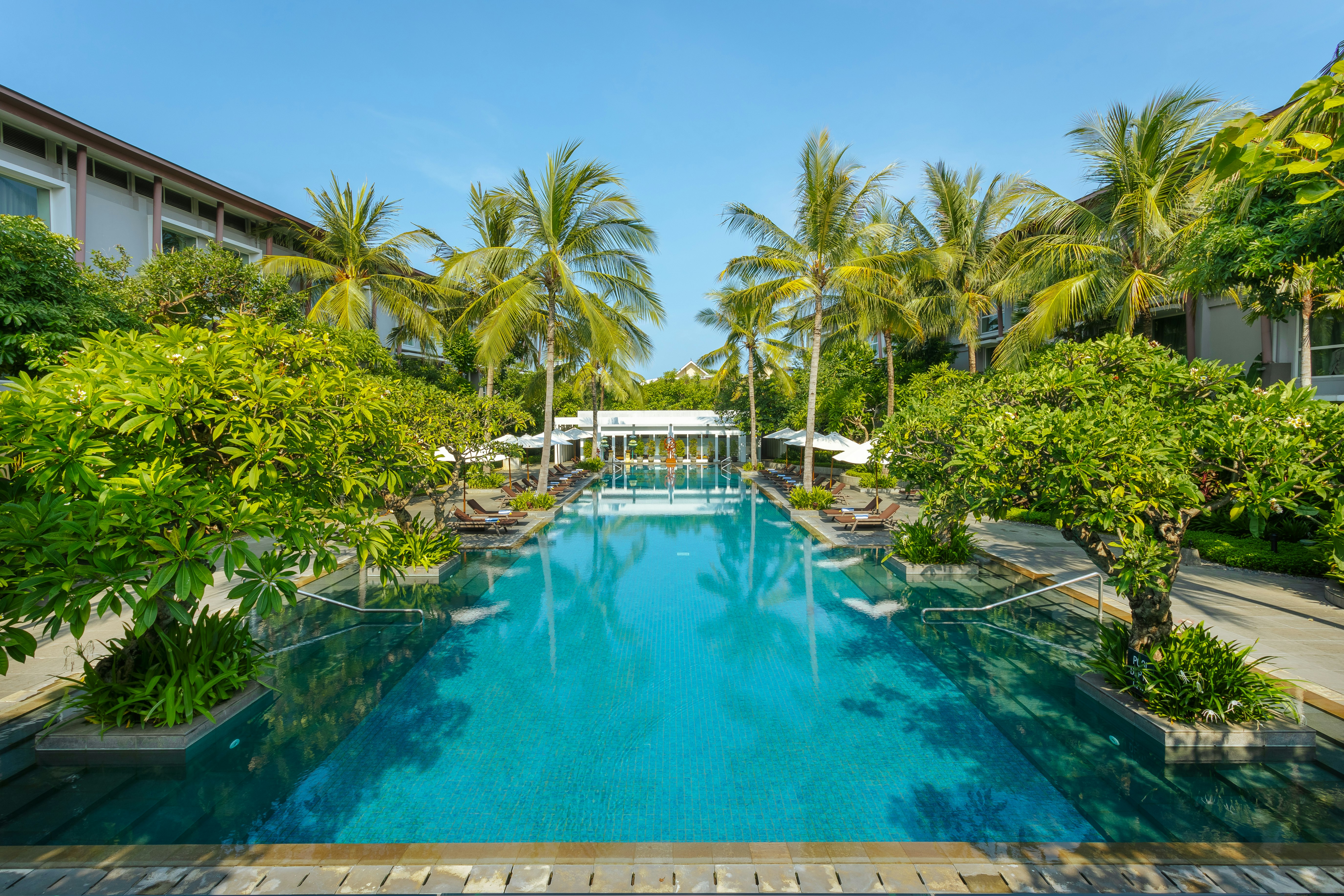HILTON GARDEN INN BALI NGURAH RAI AIRPORT 53/59