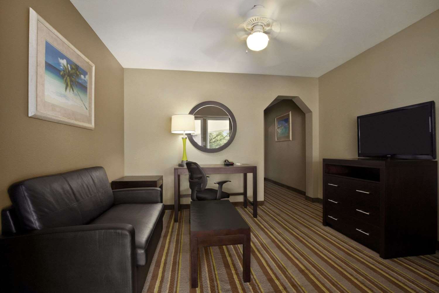 Super 8 By Wyndham Tupelo Airport 11/15