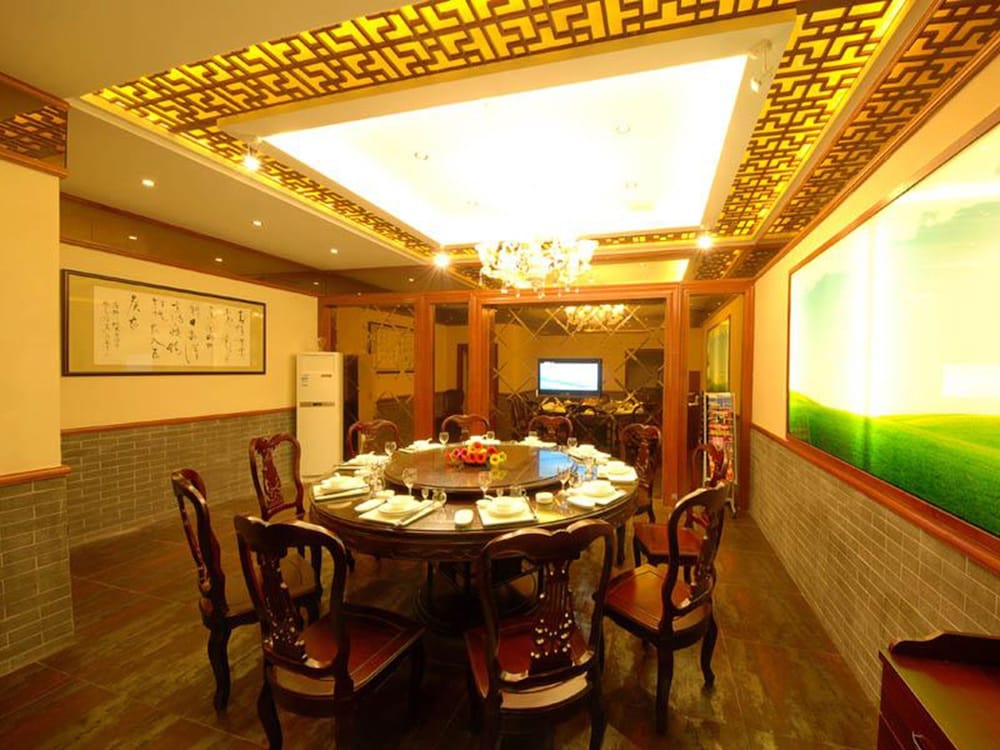 Greentree Inn Jiangsu Taizhou Jingjiang Bus Station Express Hotel 30/41