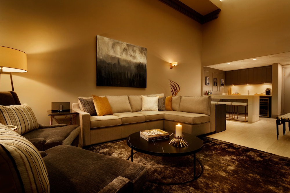 Executive Le Soleil Hotel 38/63