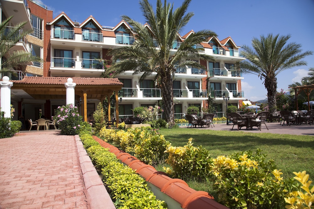 Palmira Hotel 37/46