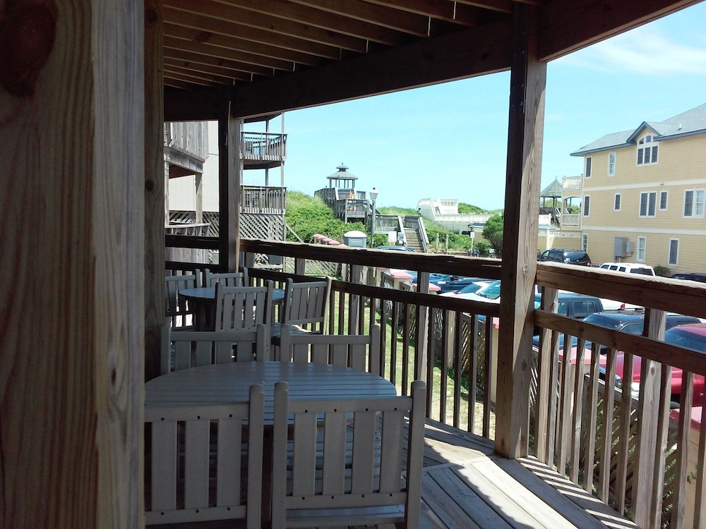 Outer Banks Beach Club 31/51
