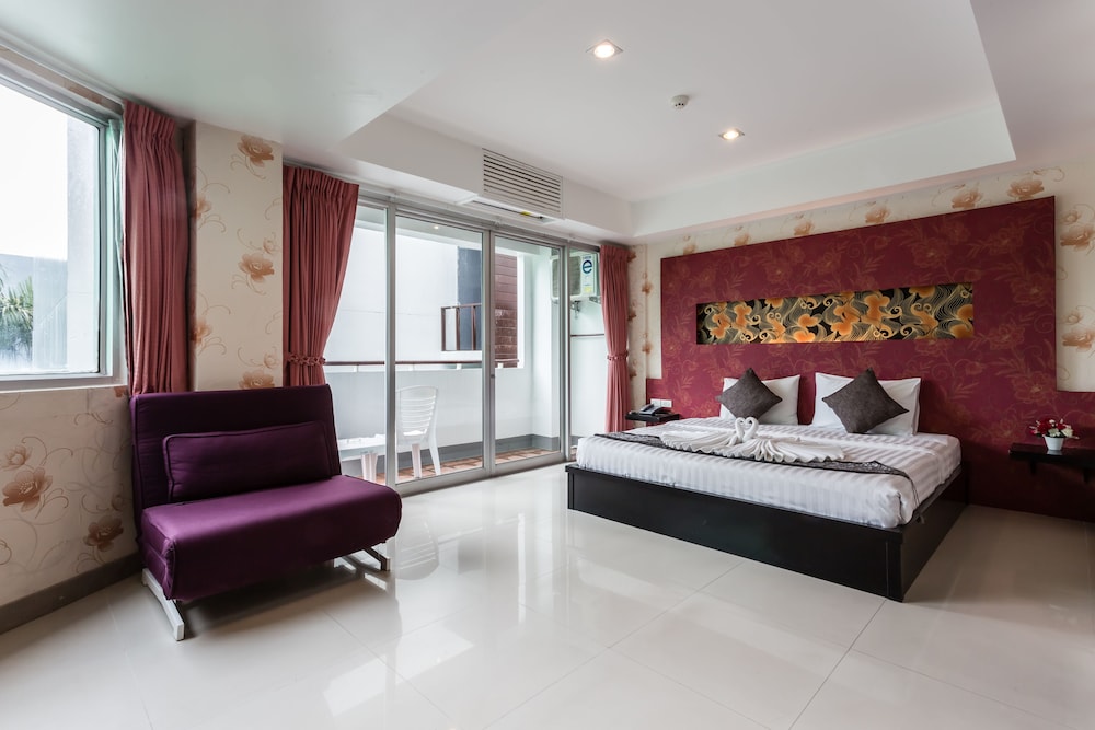 7q Patong Beach Hotel 15/49