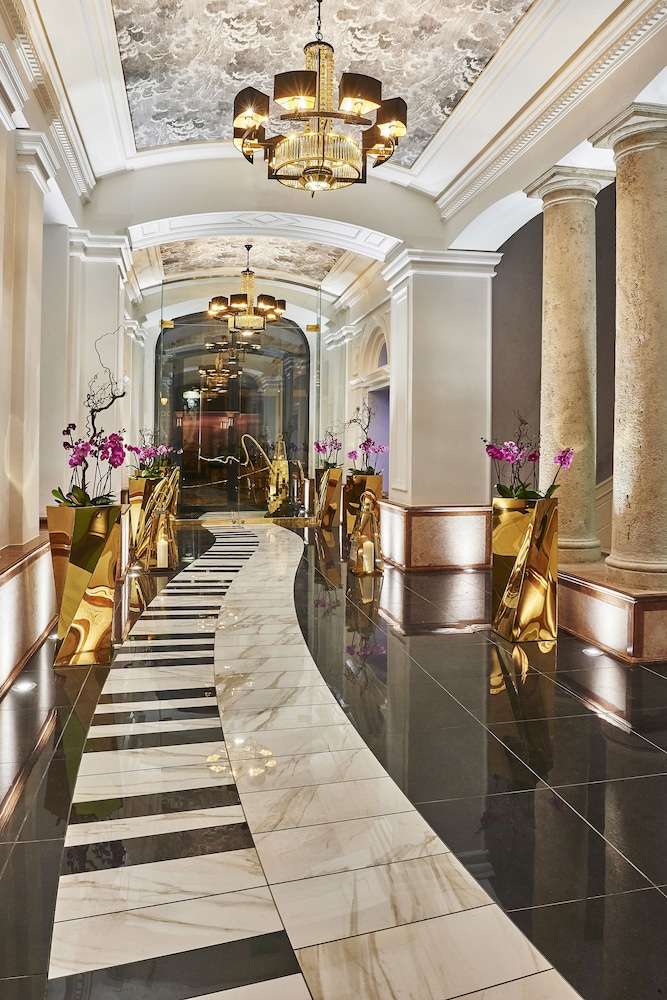 Aria Hotel Budapest 68/84