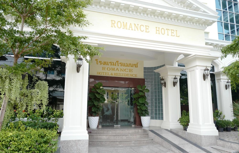 Romance Hotel Sukhumvit 97 6/58