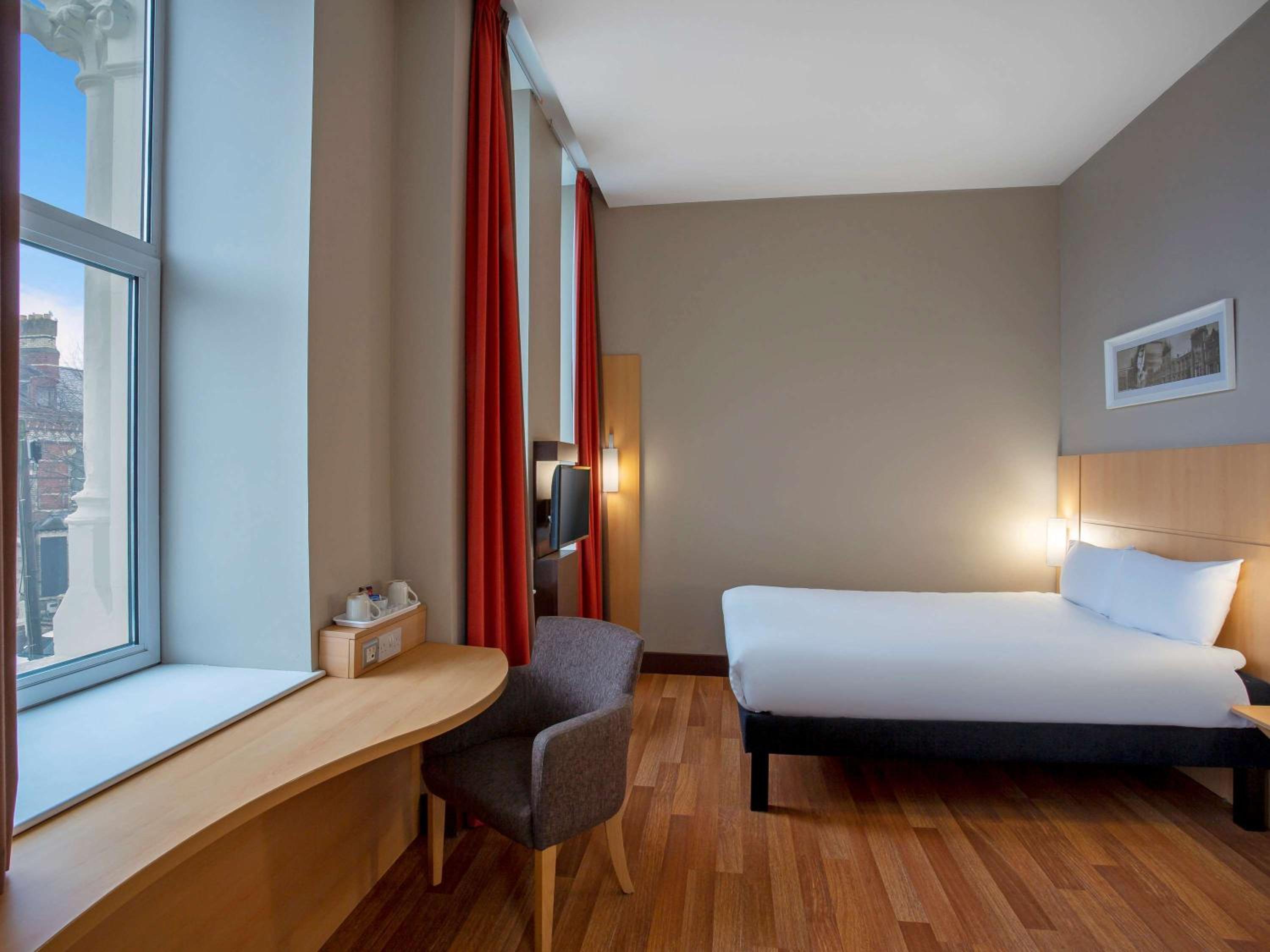 ROOM, DOUBLE BED, ACCESSIBLE