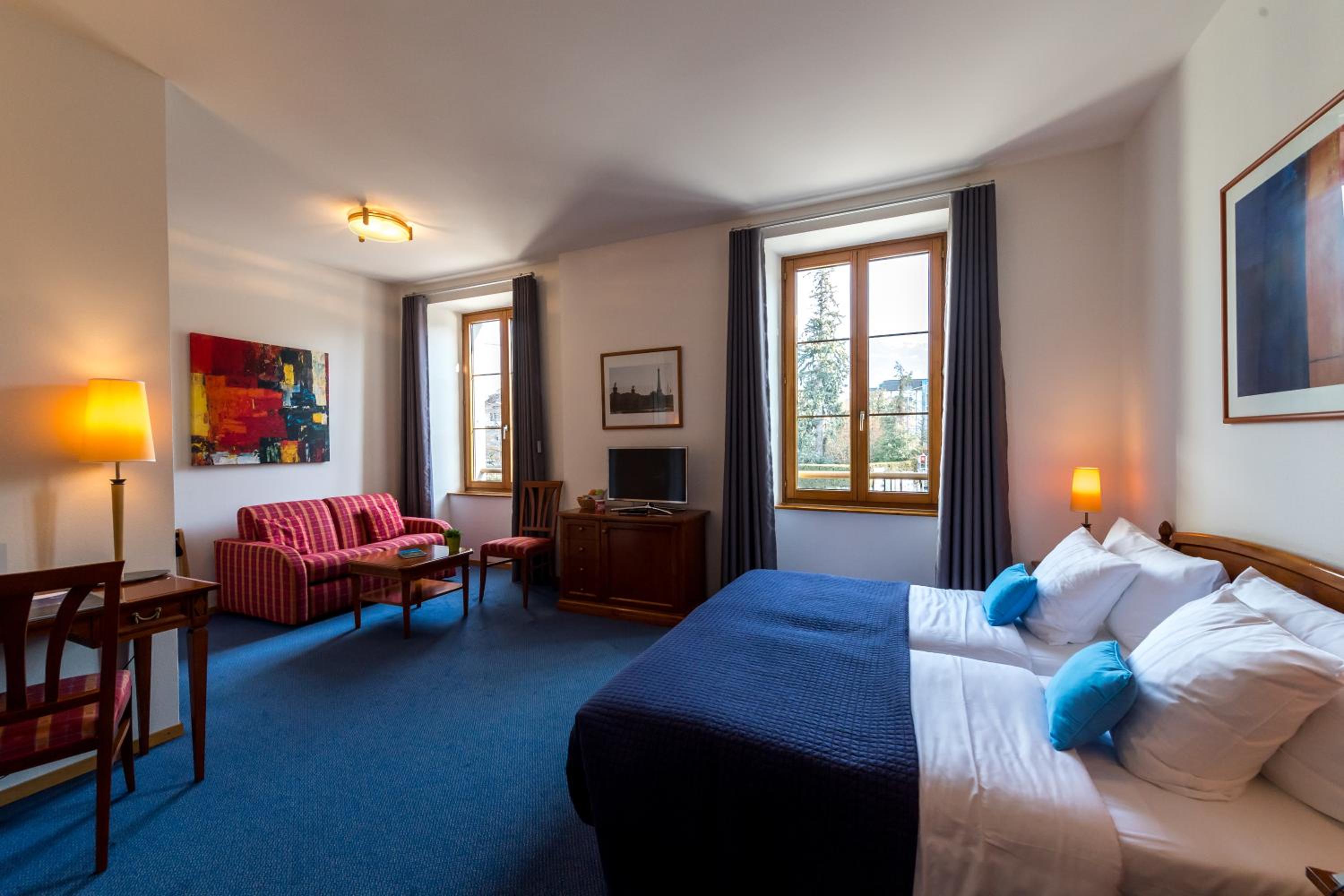 rooms