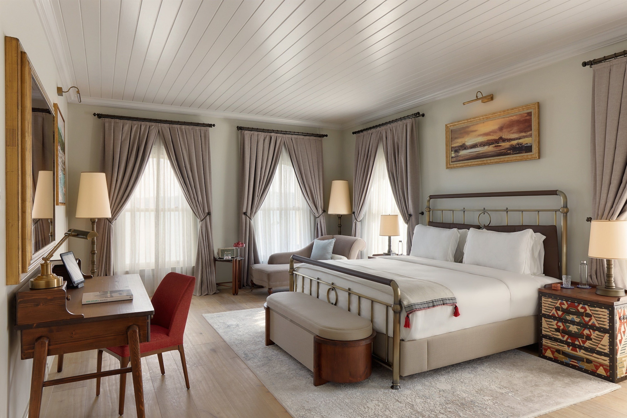 BOSPHORUS, DELUXE