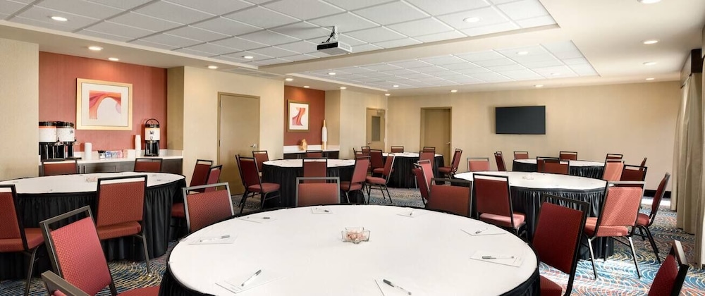 Hampton Inn And Suites Monroe La 49/65