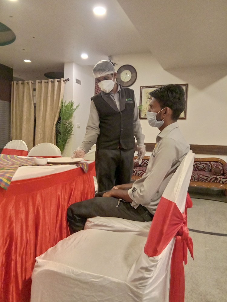 Hotel Shree Vatika 18/27