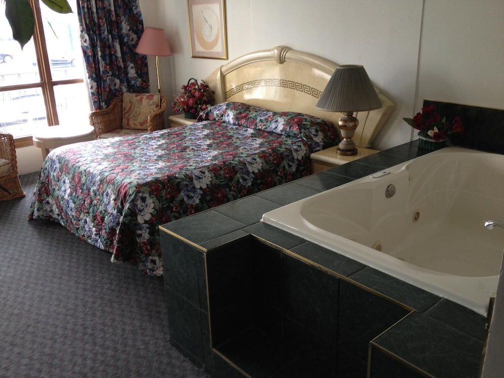 Rainbow Motor Inn - By The Falls 31/62