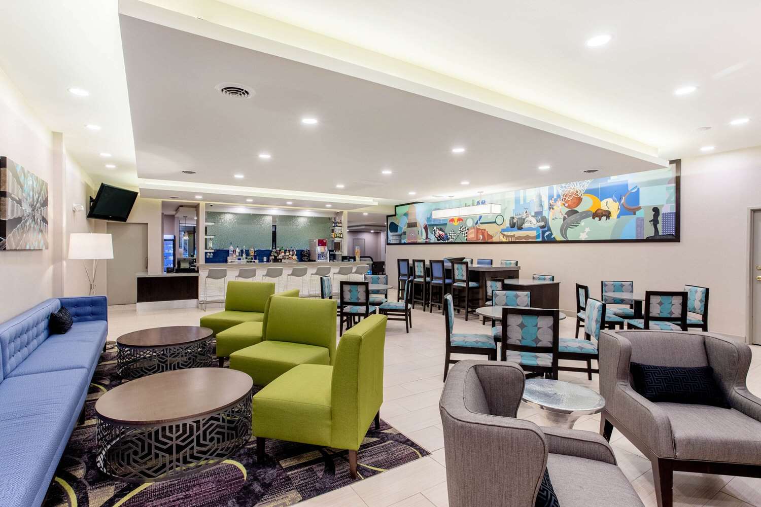 La Quinta Inn & Suites by Wyndham Indianapolis South 35/46