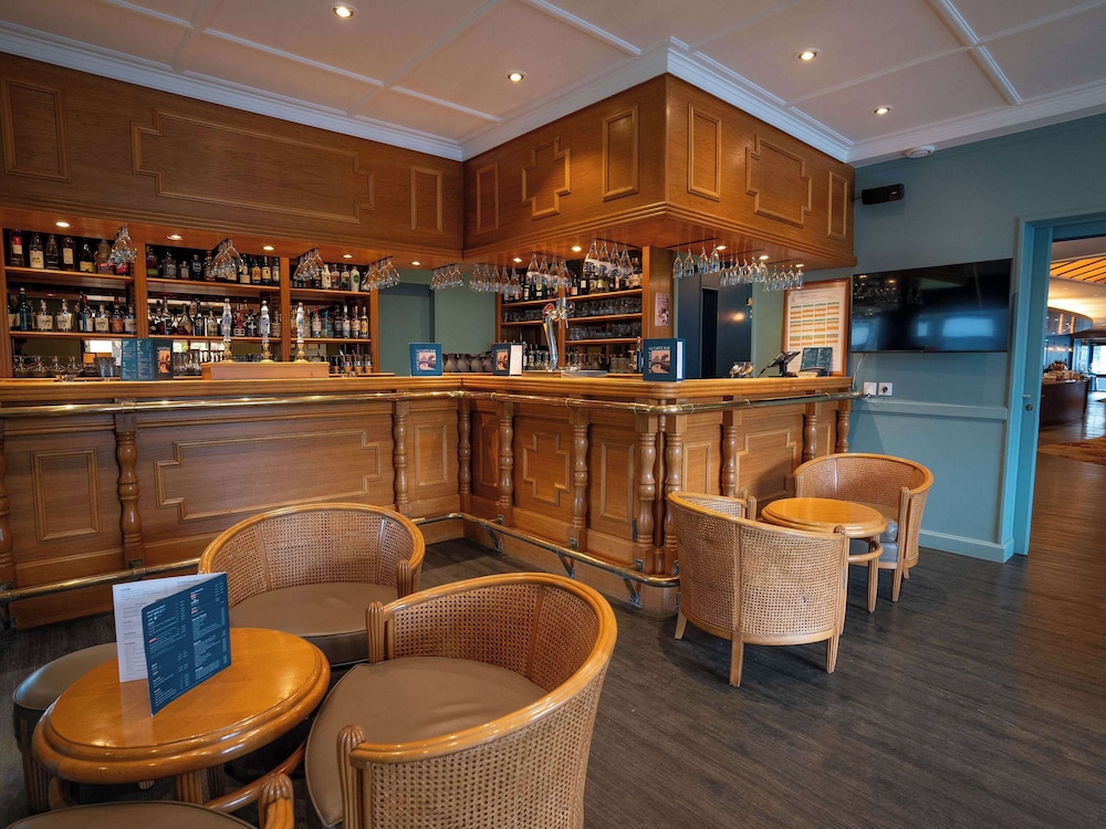 Mercure Mont Saint Michel 51/78