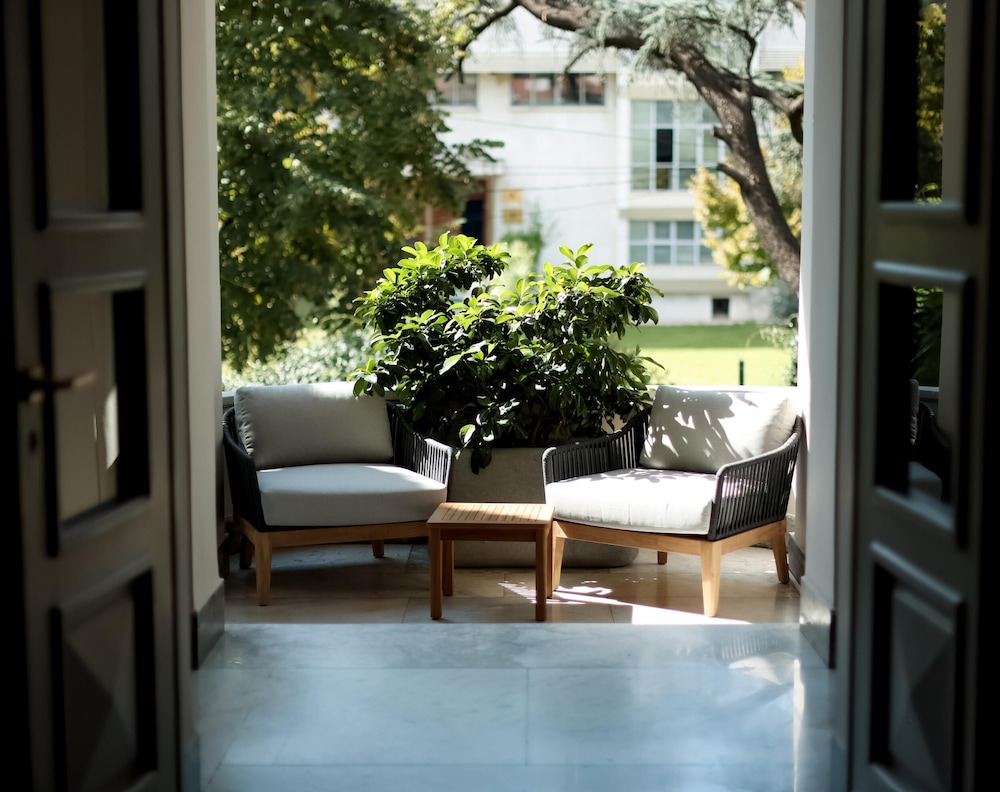 Padam Boutique Hotel 43/55