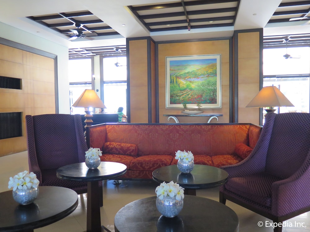 PonteFino Hotel & Residences 33/55