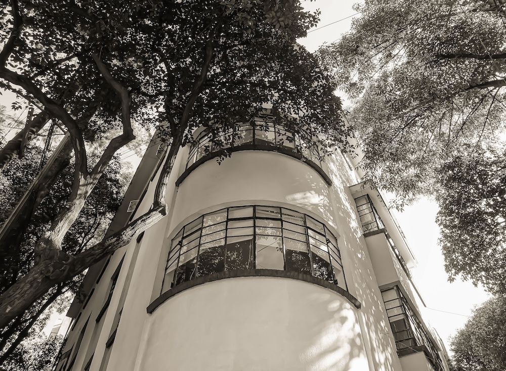 Hotel Nuevo Leon 5/65