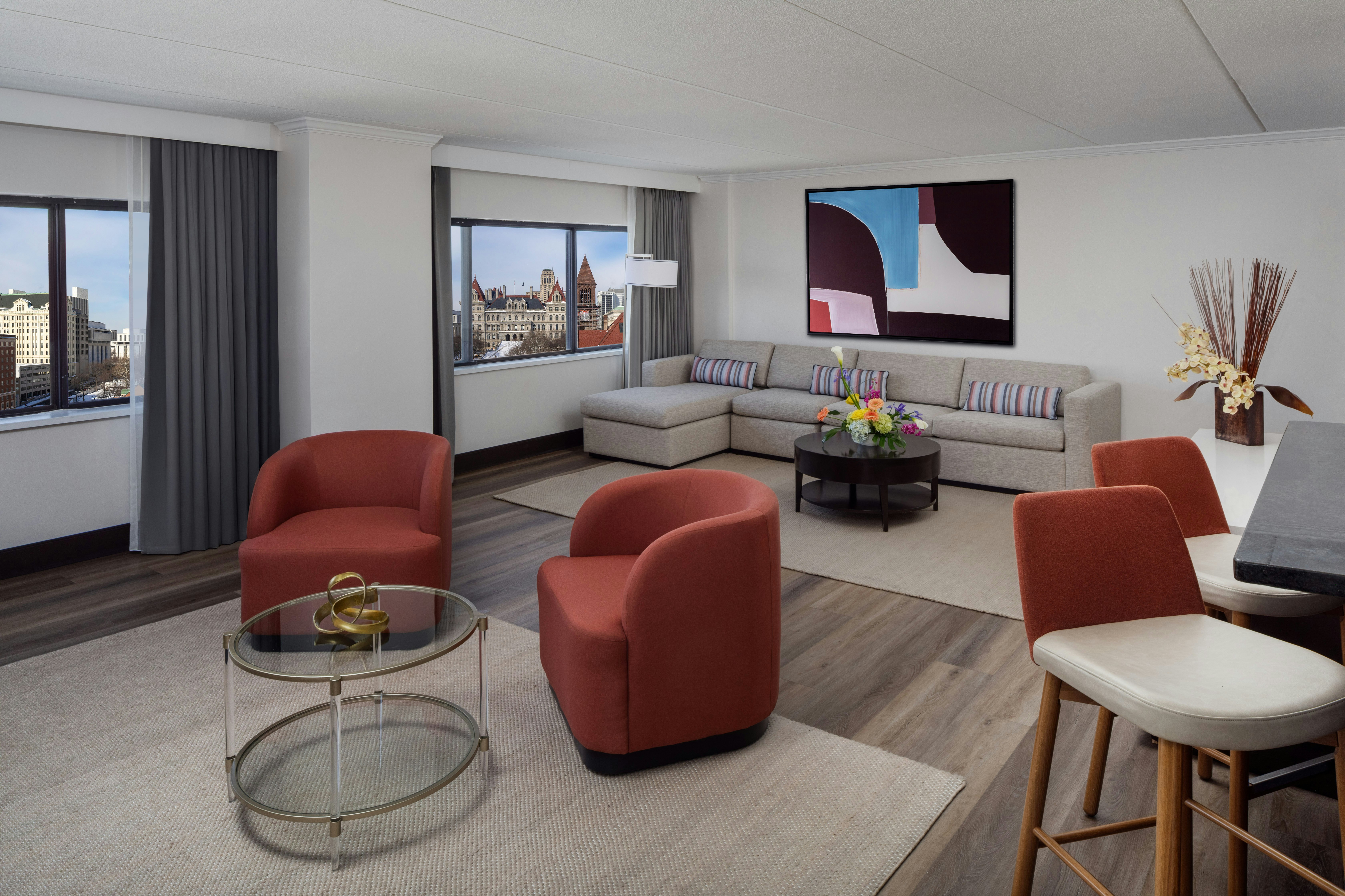 Hilton Albany 34/80