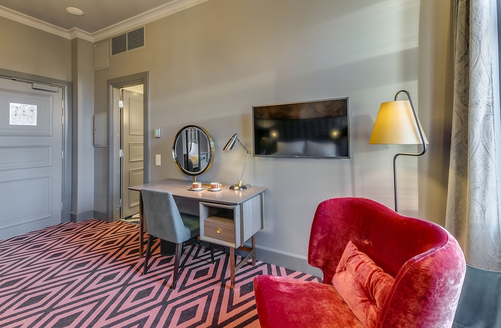 Grand Poet Hotel By Semarah 42/60