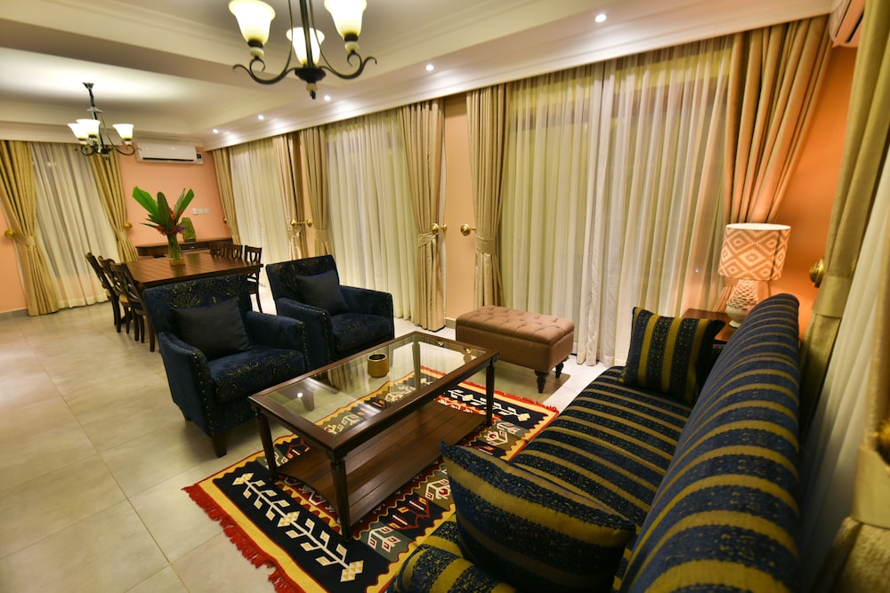 CASA SOLADA HOTEL 40/59