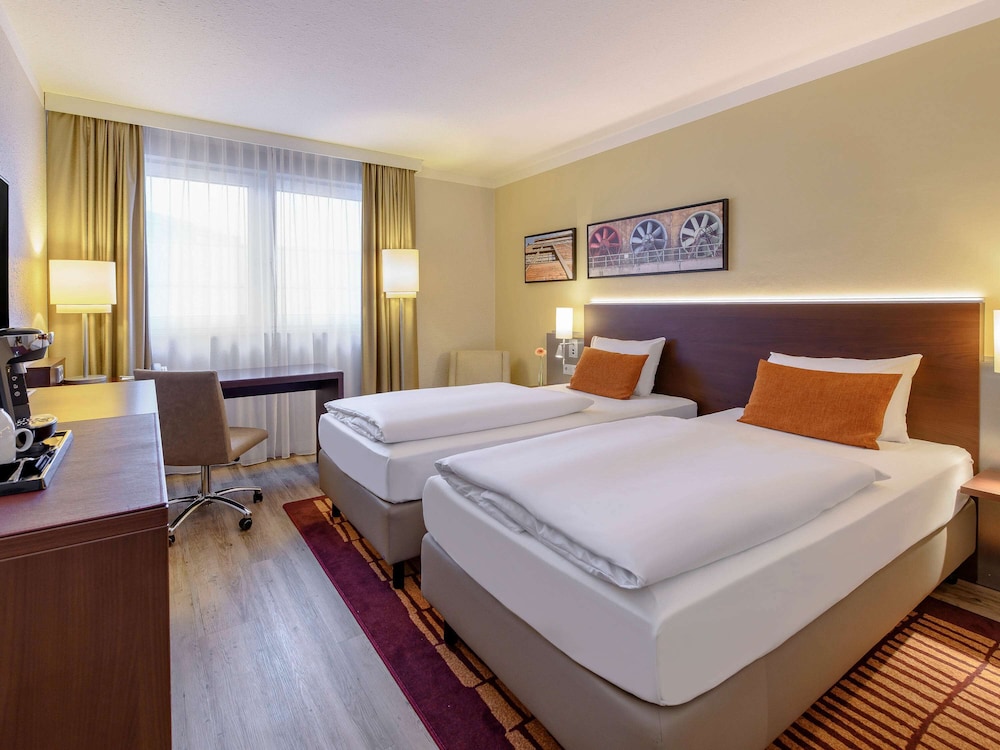 Mercure Hotel Duisburg City 11/68