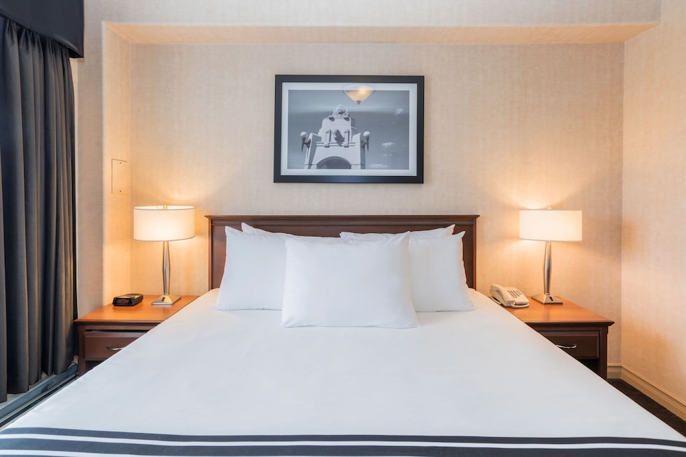 Sandman Hotel Grande Prairie 15/42